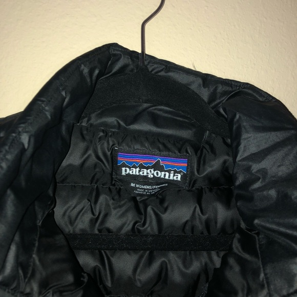 Patagonia women’s down vest medium black - Picture 4 of 5